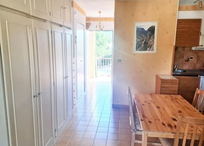 Douillet A - 30 M² - Terrasse * Greoux-les-Bains